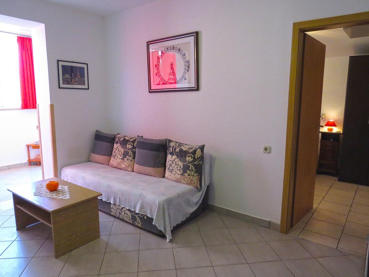 Apartments Milica 961 梅杜林 外观 照片