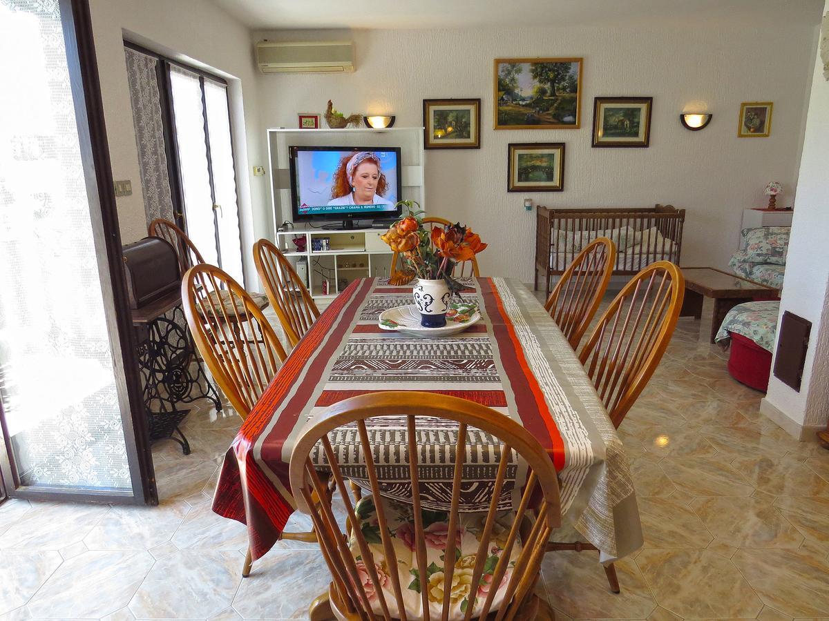 Apartments Milica 961 梅杜林 外观 照片